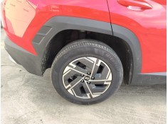 Recambio de paso de rueda trasero derecho para hyundai tucson (nx4e_f5p81_m61a11) 1.6 turbo referencia OEM IAM 86822N7500  