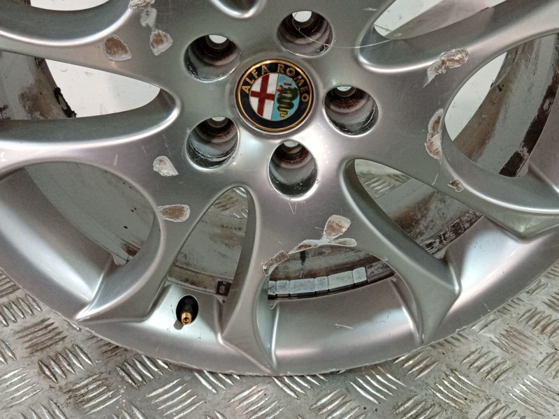 Recambio de llanta para alfa romeo 147 (190) referencia OEM IAM 156074770  