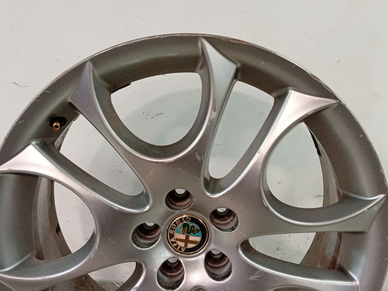 Recambio de llanta para alfa romeo 147 (190) referencia OEM IAM 156074770  
