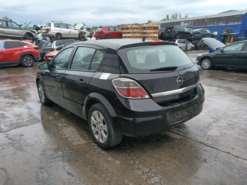 opel astra h (a04) del año 2008