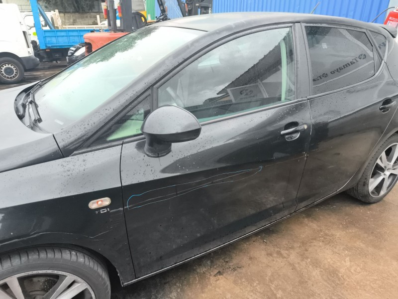 Recambio de puerta delantera izquierda para seat ibiza iv (6j5, 6p1) 1.9 tdi referencia OEM IAM 6J4831055  