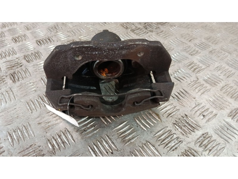 Recambio de pinza freno delantera izquierda para ford tourneo connect 1.8 tdci referencia OEM IAM 5039057  