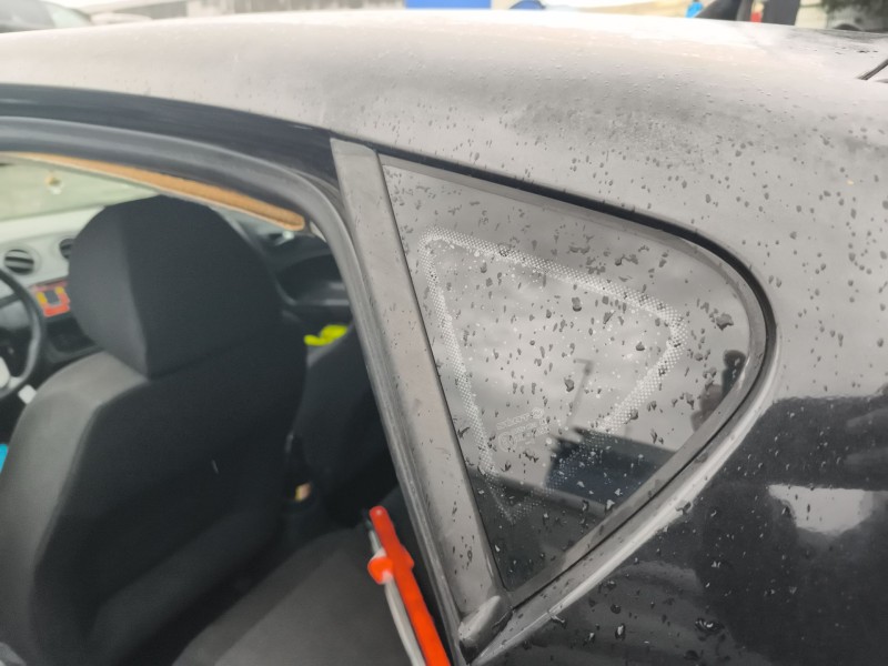 Recambio de luna custodia delantera izquierda para seat ibiza iv (6j5, 6p1) 1.9 tdi referencia OEM IAM 6J0845411C  