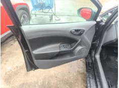 Recambio de guarnecido puerta delantera izquierda para seat ibiza iv (6j5, 6p1) 1.9 tdi referencia OEM IAM 6J4867011  