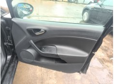 Recambio de guarnecido puerta delantera derecha para seat ibiza iv (6j5, 6p1) 1.9 tdi referencia OEM IAM 6J4867012  