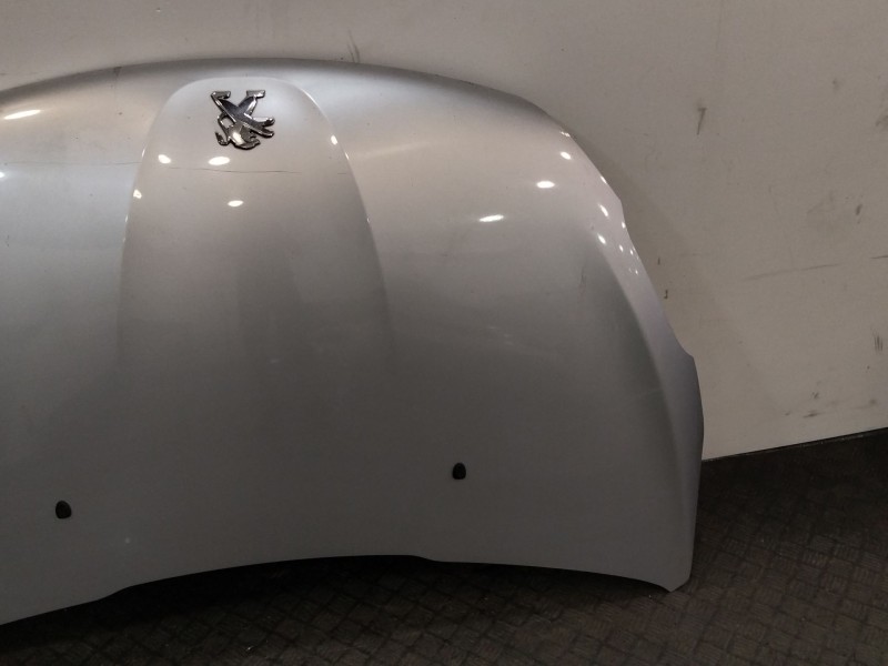 Recambio de capot delantero para peugeot 208 i (ca_, cc_) 1.4 hdi referencia OEM IAM 9803656980  
