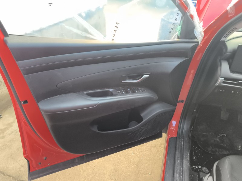 Recambio de guarnecido puerta delantera izquierda para hyundai tucson (nx4e_f5p81_m61a11) 1.6 turbo referencia OEM IAM 82370N700