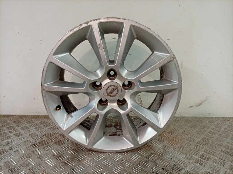 Recambio de llanta para opel zafira / zafira family b (a05) 1.9 cdti (m75) referencia OEM IAM 13120652  