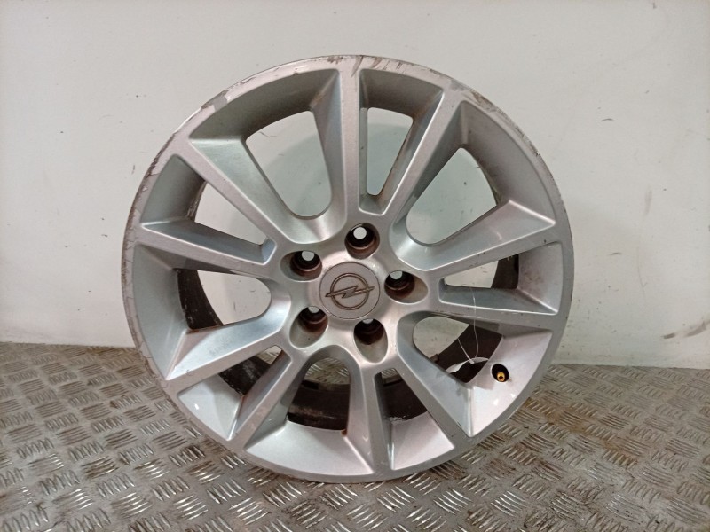 Recambio de llanta para opel zafira / zafira family b (a05) 1.9 cdti (m75) referencia OEM IAM 13120652  