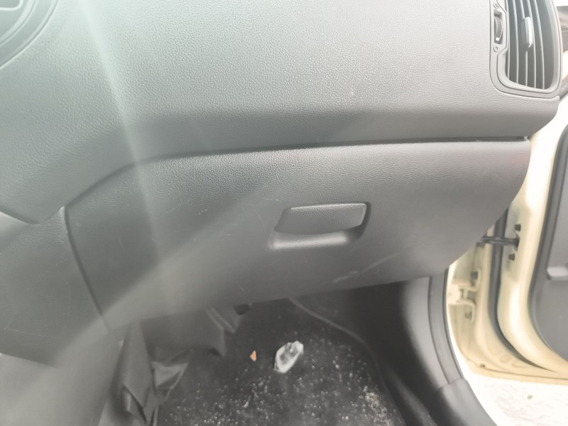 Recambio de guantera para kia rio iii (ub) 1.4 cvvt referencia OEM IAM 845101W010HU  