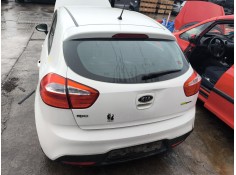 Recambio de porton trasero para kia rio iii (ub) 1.4 cvvt referencia OEM IAM 737001W220  