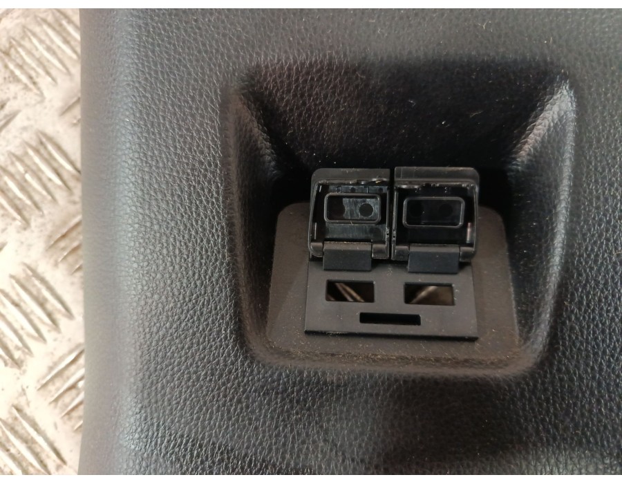 Recambio de rejilla aireadora para toyota rav 4 v (_a5_, _h5_) 2.0 (mxaa52) referencia OEM IAM 5892342090  