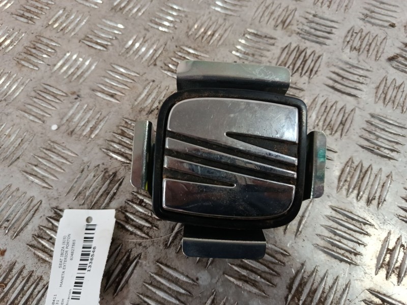 Recambio de maneta exterior porton para seat ibiza (6j5) referencia OEM IAM 6J4827565  