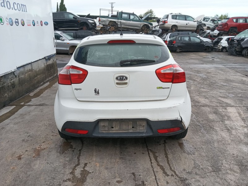 kia rio iii (ub) del año 2011