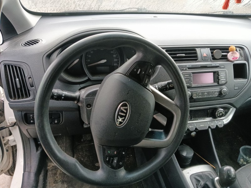 kia rio iii (ub) del año 2011