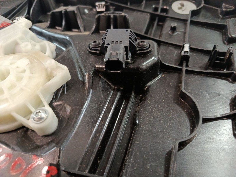 Recambio de elevalunas delantero derecho para ford puma (j2k, cf7) 1.0 ecoboost referencia OEM IAM 2510682  