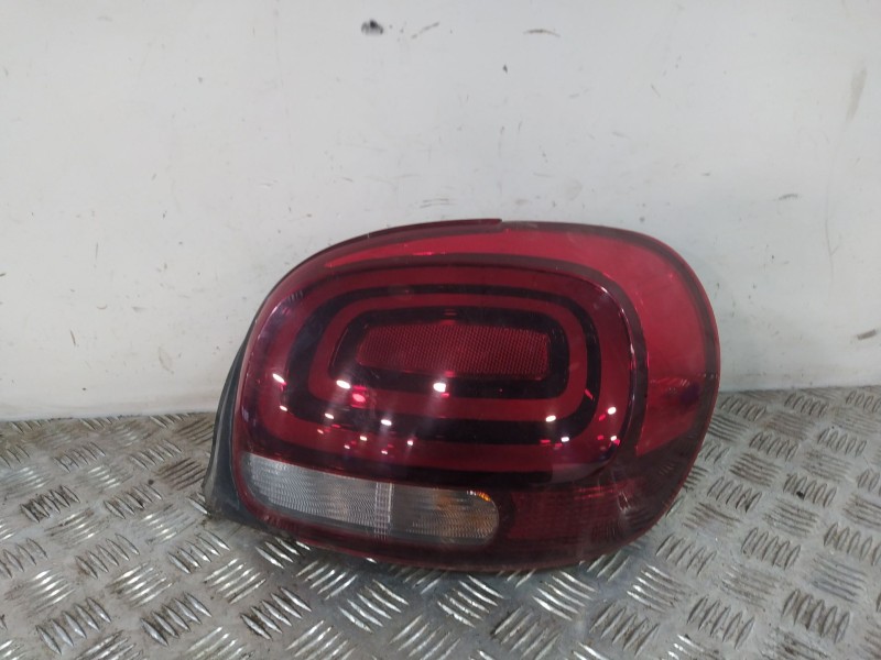 Recambio de piloto trasero derecho para citroën c3 iii (sx) 1.2 vti 82 referencia OEM IAM 9812257480  