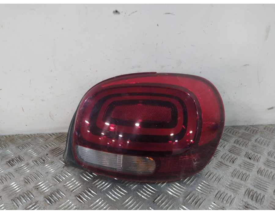 Recambio de piloto trasero derecho para citroën c3 iii (sx) 1.2 vti 82 referencia OEM IAM 9812257480  