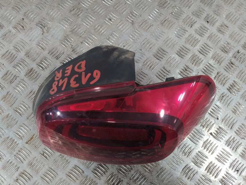 Recambio de piloto trasero derecho para citroën c3 iii (sx) 1.2 vti 82 referencia OEM IAM 9812257480  