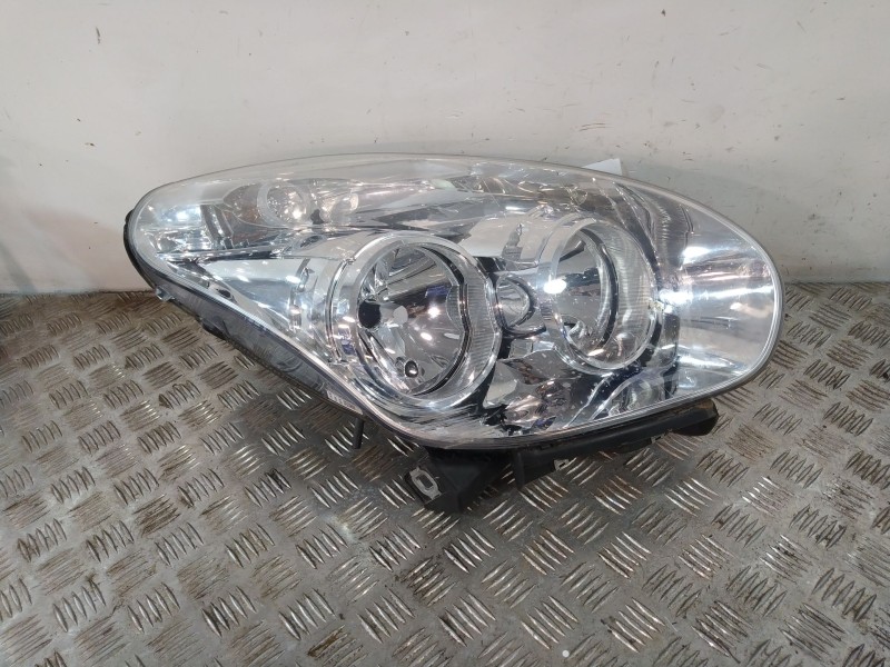 Recambio de faro izquierdo para opel combo furgón/monospace (x12) 1.3 cdti (b05) referencia OEM IAM 520868560E  