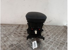 Recambio de apoyabrazos central para toyota rav 4 v (_a5_, _h5_) 2.0 (mxaa52) referencia OEM IAM 5881242040  
