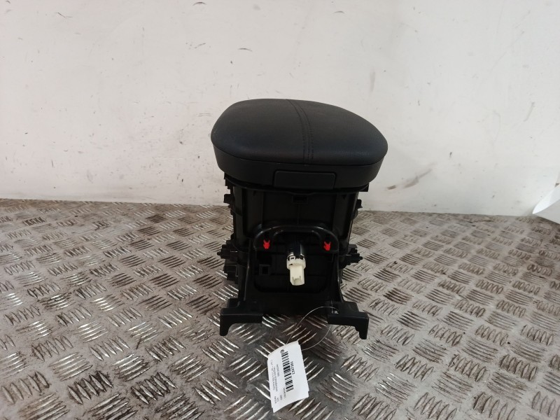 Recambio de apoyabrazos central para toyota rav 4 v (_a5_, _h5_) 2.0 (mxaa52) referencia OEM IAM 5881242040  