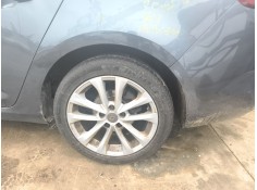 Recambio de paso de rueda trasero izquierdo para renault megane iv sport tourer (k9a/m/n_) 1.2 tce 130 (k9mr) referencia OEM IAM
