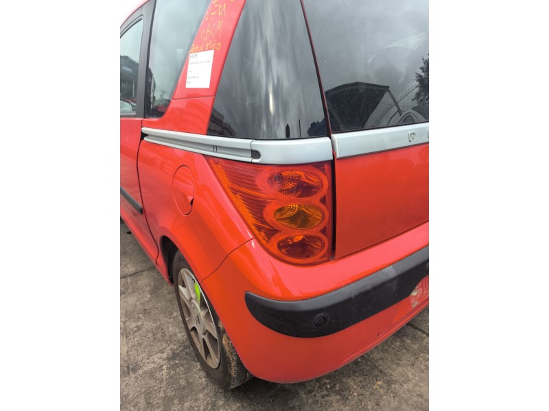 Recambio de piloto trasero izquierdo para peugeot 1007 (km_) 1.6 16v referencia OEM IAM 9646116980  