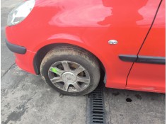 Recambio de paso de rueda delantero izquierdo para peugeot 1007 (km_) 1.6 16v referencia OEM IAM   