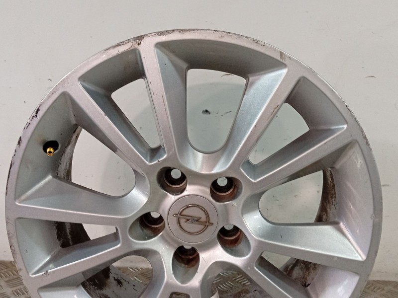 Recambio de llanta para opel zafira / zafira family b (a05) 1.9 cdti (m75) referencia OEM IAM 13120652  