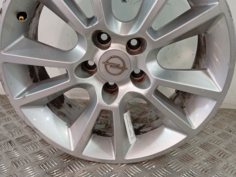 Recambio de llanta para opel zafira / zafira family b (a05) 1.9 cdti (m75) referencia OEM IAM 13120652  