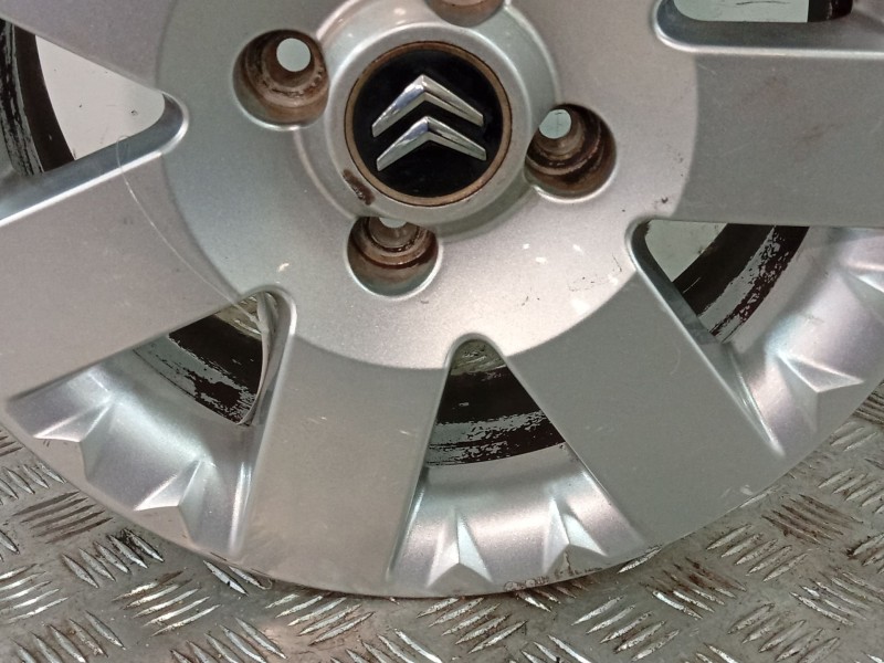 Recambio de llanta para citroën c2 (jm_) 1.1 referencia OEM IAM 9670481380  