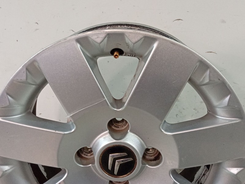 Recambio de llanta para citroën c2 (jm_) 1.1 referencia OEM IAM 9670481380  