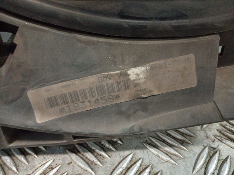 Recambio de electroventilador para renault trafic ii autobús (jl) 2.5 dci 135 (jl0d) referencia OEM IAM 8200019383  