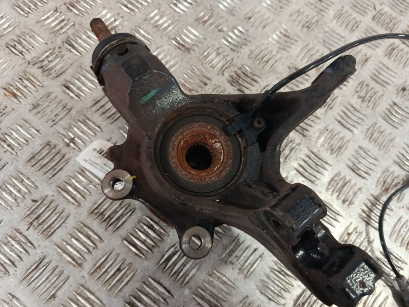 Recambio de mangueta delantera derecha para citroën berlingo multispace (b9) 1.6 hdi 110 referencia OEM IAM 364796  