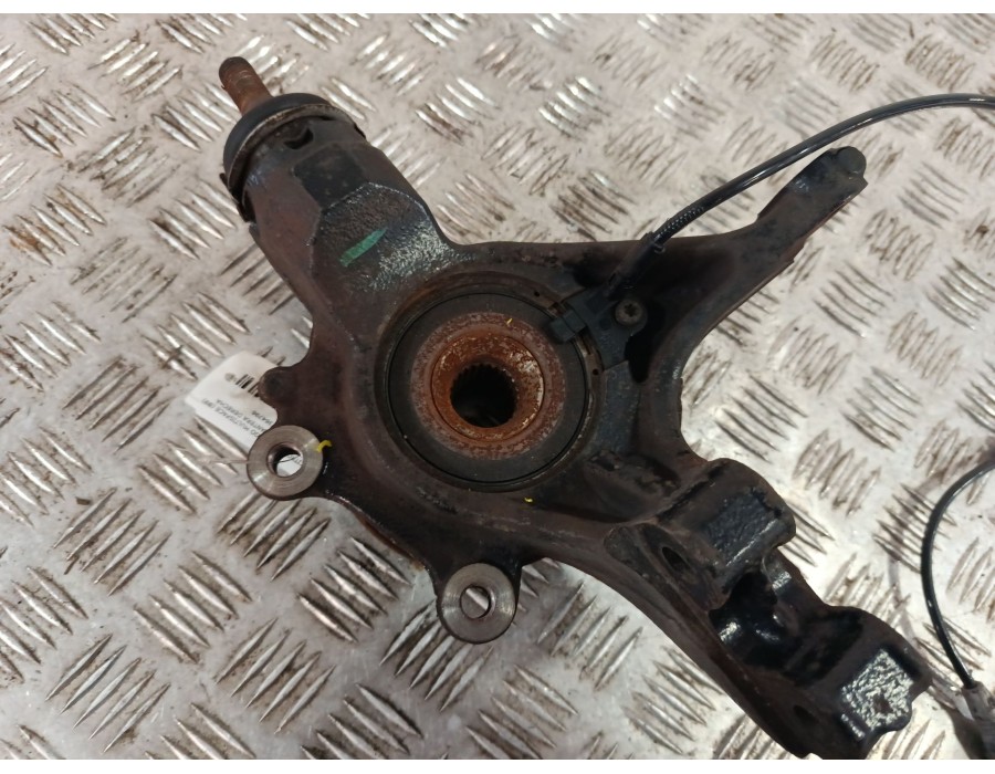 Recambio de mangueta delantera derecha para citroën berlingo multispace (b9) 1.6 hdi 110 referencia OEM IAM 364796  