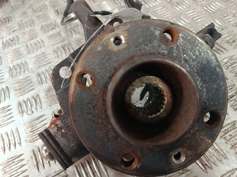Recambio de mangueta delantera derecha para renault clio iv (bh_) 0.9 tce 90 referencia OEM IAM 400140589R  