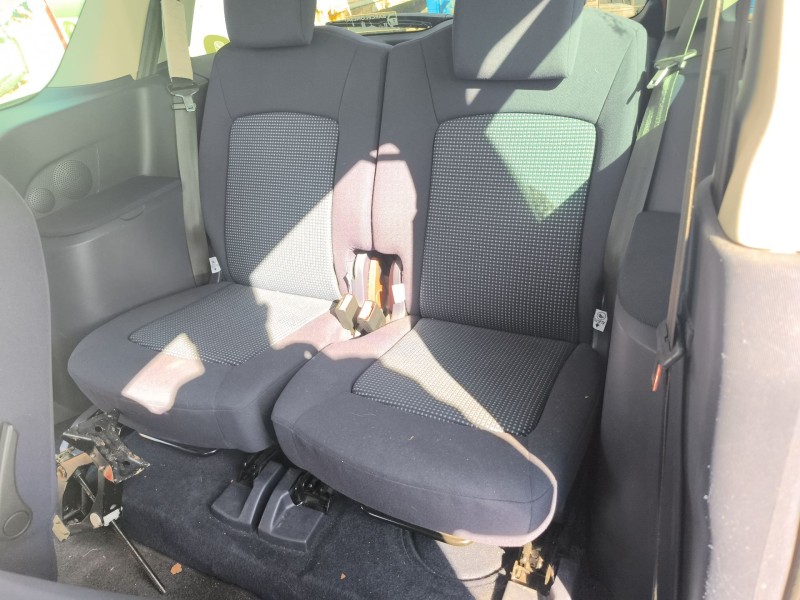 Recambio de asientos traseros para peugeot 1007 (km_) 1.6 16v referencia OEM IAM   