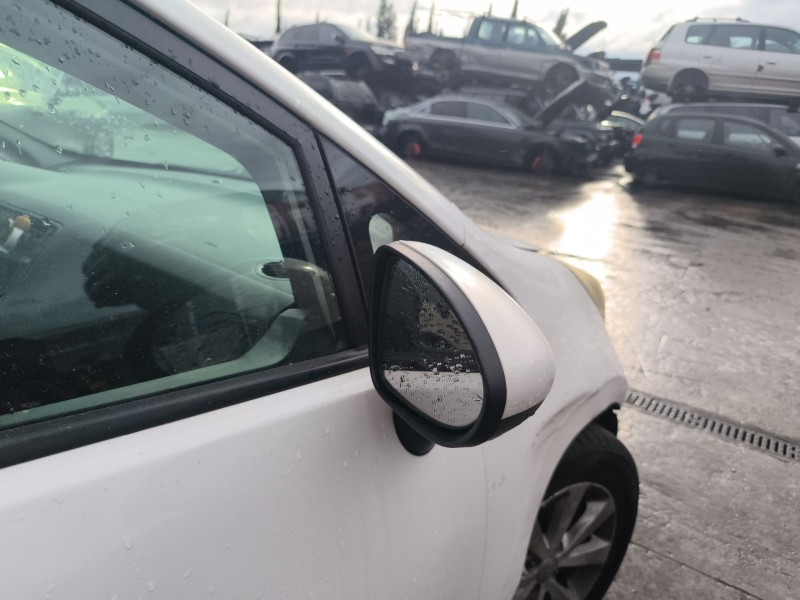 Recambio de retrovisor derecho para kia rio iii (ub) 1.4 cvvt referencia OEM IAM 876201W041  