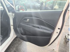 Recambio de guarnecido puerta delantera derecha para kia rio iii (ub) 1.4 cvvt referencia OEM IAM 823021W020  