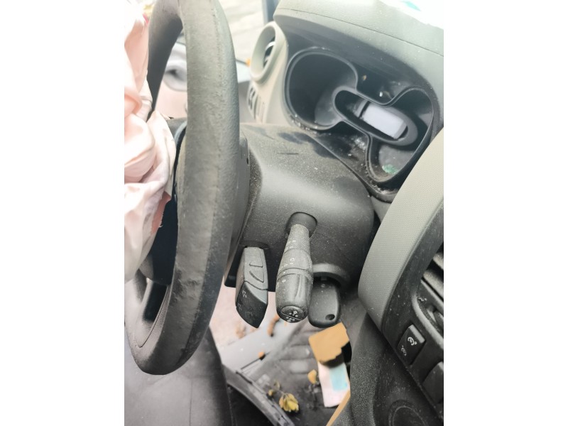 Recambio de mando multifuncion para renault trafic iii autobús (jg_) 1.6 dci 115 (jgmd) referencia OEM IAM 255676085R  