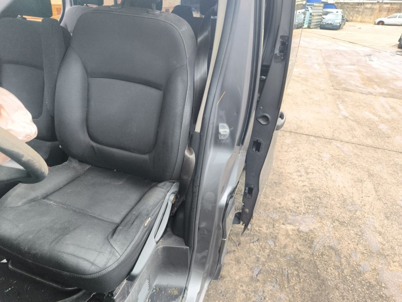 Recambio de asiento delantero izquierdo para renault trafic iii autobús (jg_) 1.6 dci 115 (jgmd) referencia OEM IAM   