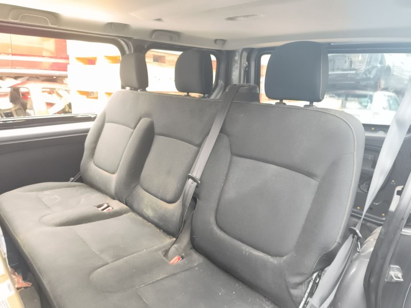 Recambio de asientos traseros para renault trafic iii autobús (jg_) 1.6 dci 115 (jgmd) referencia OEM IAM 883208737R  