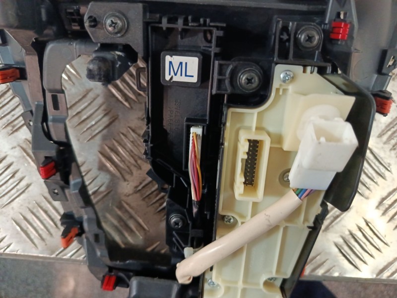 Recambio de consola central para toyota rav 4 v (_a5_, _h5_) 2.0 (mxaa52) referencia OEM IAM 5881042040C1  