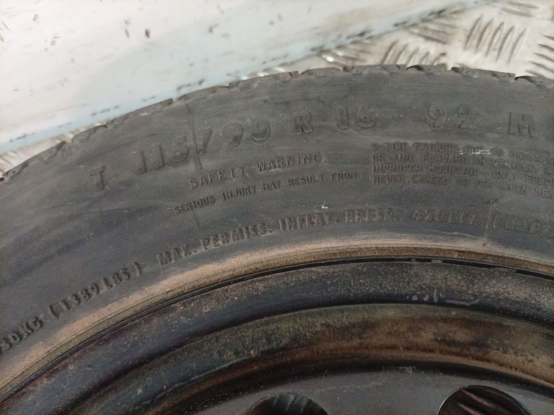 Recambio de neumatico repuesto para bmw 3 touring (e46) 320 d referencia OEM IAM 2150330 CONTINENTAL 