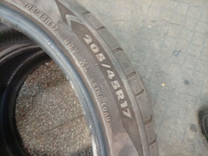 Recambio de neumatico pareja para neumatico neumatico ocasion referencia OEM IAM 205/45/R17 88Y XL GT RADIAL 