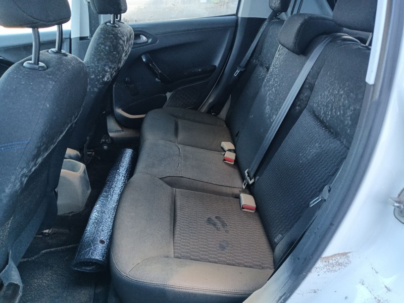 peugeot 208 i (ca_, cc_) del año 2018