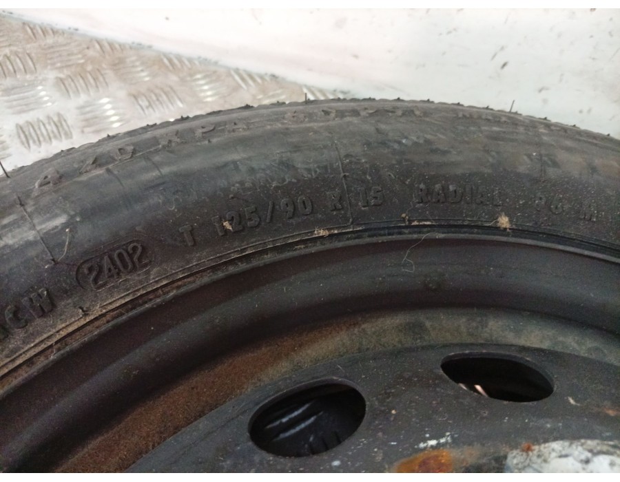 Recambio de neumatico repuesto para fiat stilo (192_) 1.9 jtd (192_xe1a) referencia OEM IAM 125/90/15  