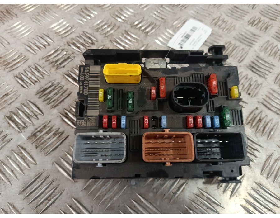 Recambio de caja reles / fusibles para citroën c3 i (fc_, fn_) 1.1 i referencia OEM IAM 9659741780  