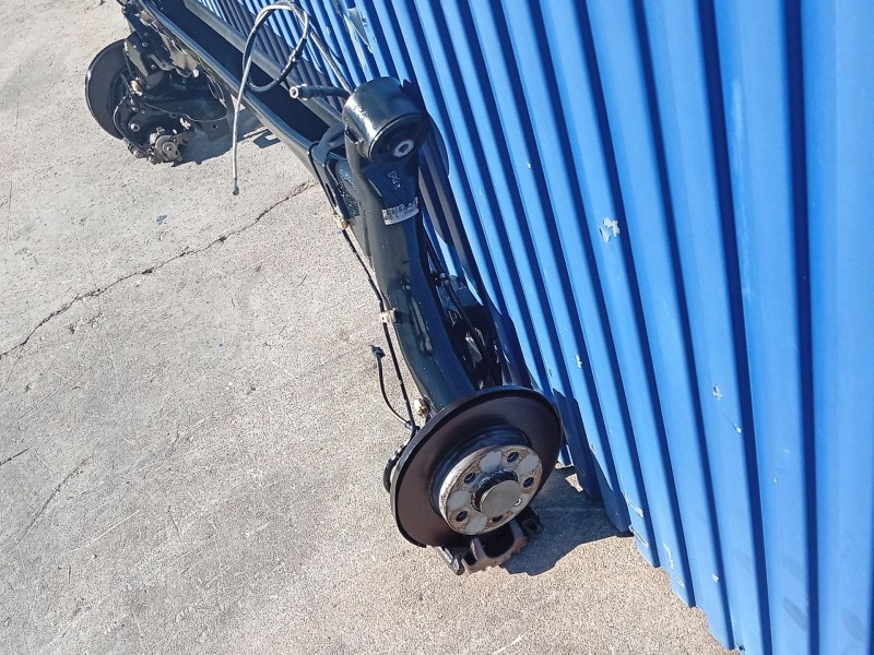 Recambio de puente trasero para audi a1 (8x1, 8xk) 1.6 tdi referencia OEM IAM 6R0500051B  